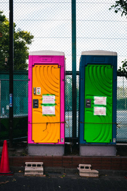 Best Portable bathroom rental  in Troy, MI